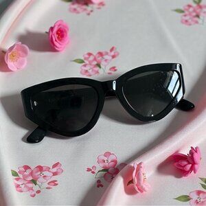 INDY Women's Black Cateye Sunnies Sunglasses